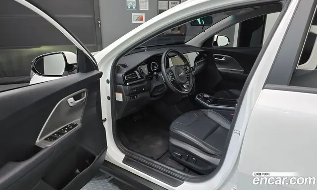 Kia Niro 2022 0.2 автомат (гидро), миниатюра 10