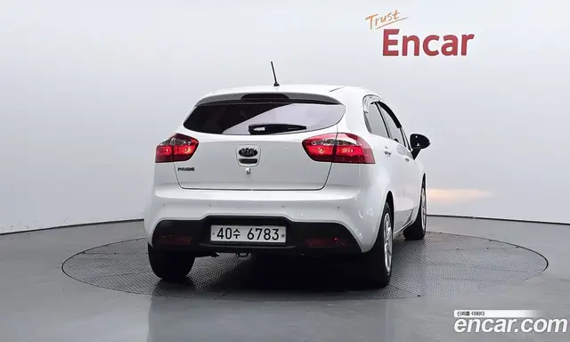 Kia Pride 2012 1.4 автомат (гидро), миниатюра 3 Kia Pride 2012 1.4 автомат (гидро), миниатюра 3