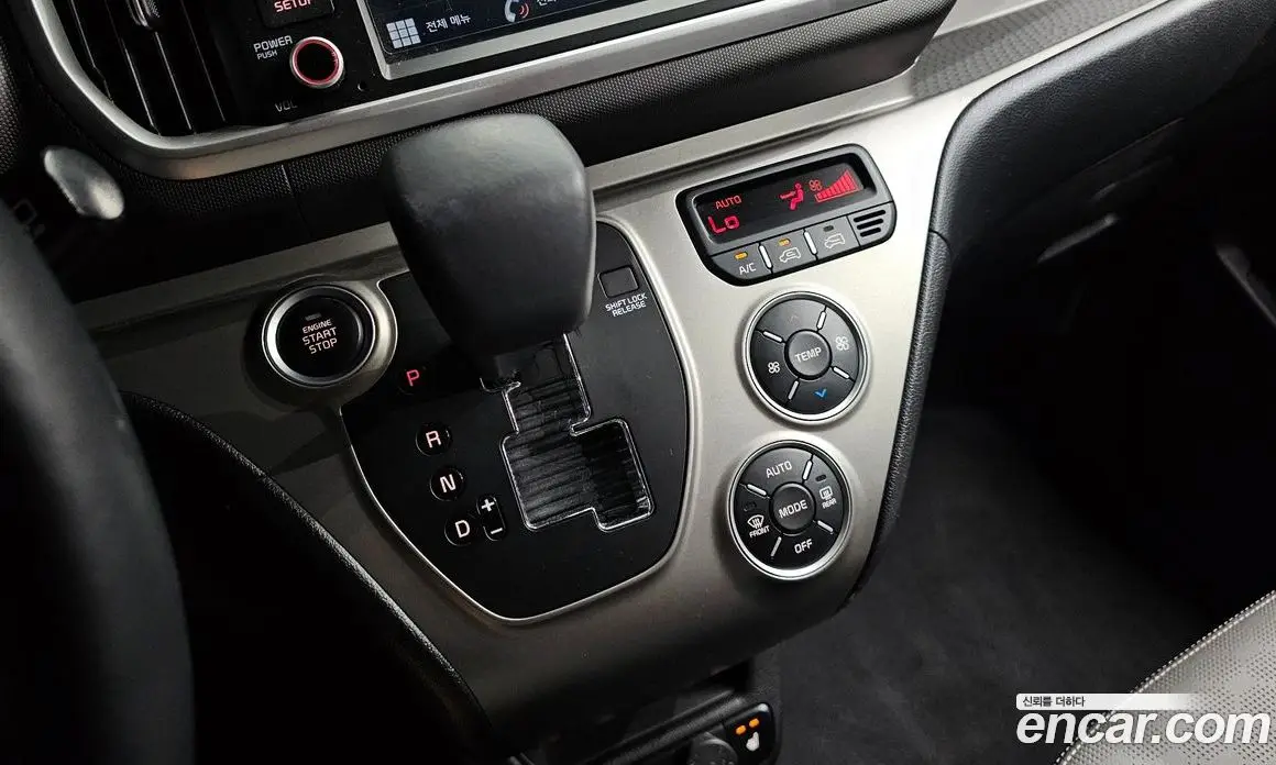 Kia Ray 2020 1.0 автомат (гидро), фото 9