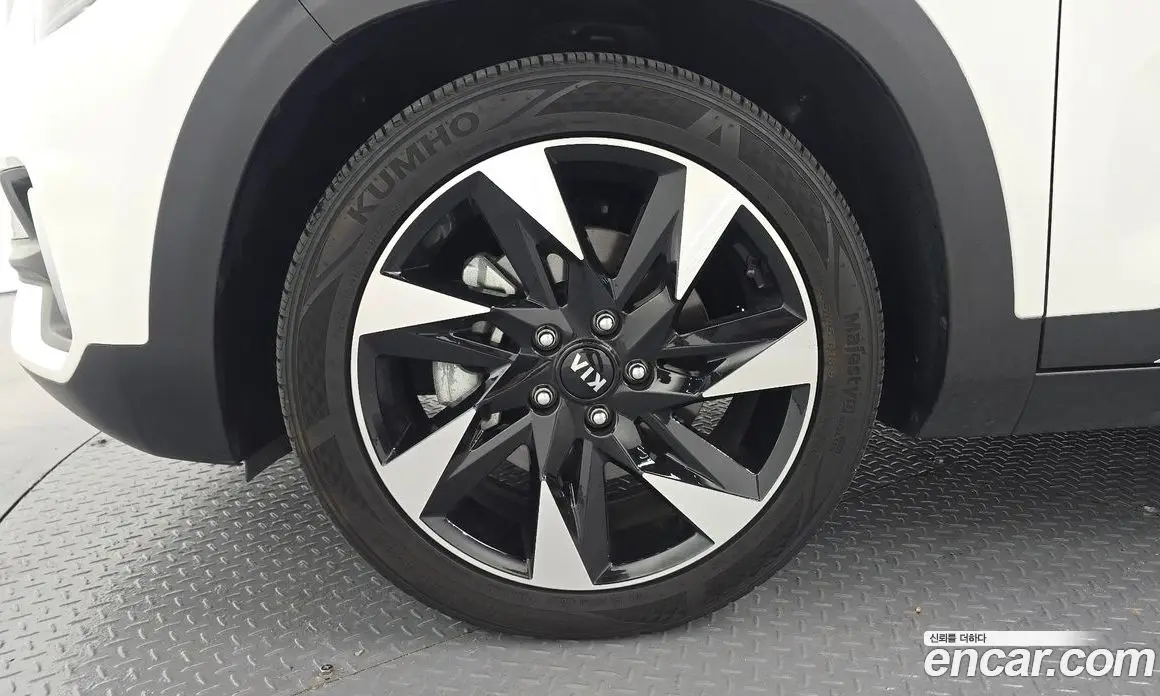 Kia Seltos 2021 1.6 автомат (гидро), фото 5 Kia Seltos 2021 1.6 автомат (гидро), фото 5