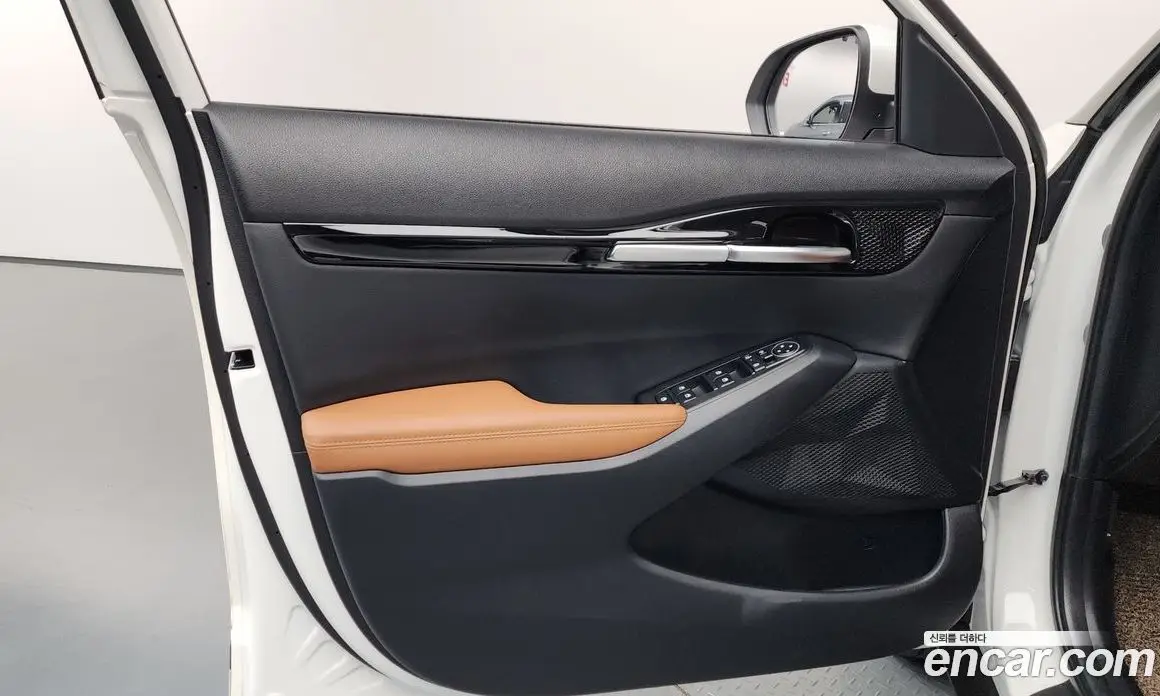 Kia Seltos 2023 1.6 автомат (гидро), фото 14 Kia Seltos 2023 1.6 автомат (гидро), фото 14