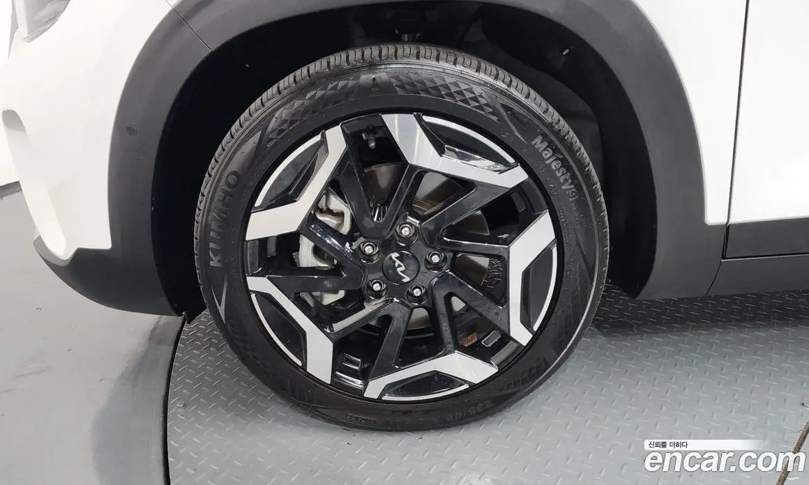 Kia Seltos 2023 1.6 автомат (гидро), фото 5 Kia Seltos 2023 1.6 автомат (гидро), фото 5