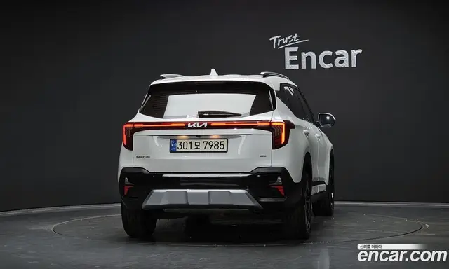 Kia Seltos 2023 2.0 автомат (гидро), миниатюра 4 Kia Seltos 2023 2.0 автомат (гидро), миниатюра 4