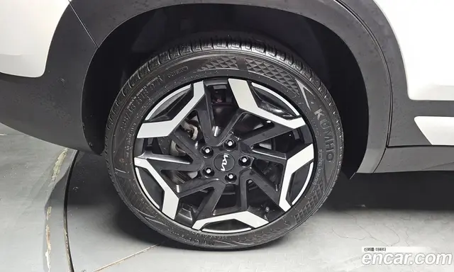 Kia Seltos 2023 2.0 автомат (гидро), миниатюра 5 Kia Seltos 2023 2.0 автомат (гидро), миниатюра 5