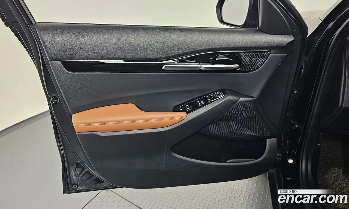 Kia Seltos 2025 1.6 автомат (гидро), фото 14 Kia Seltos 2025 1.6 автомат (гидро), фото 14