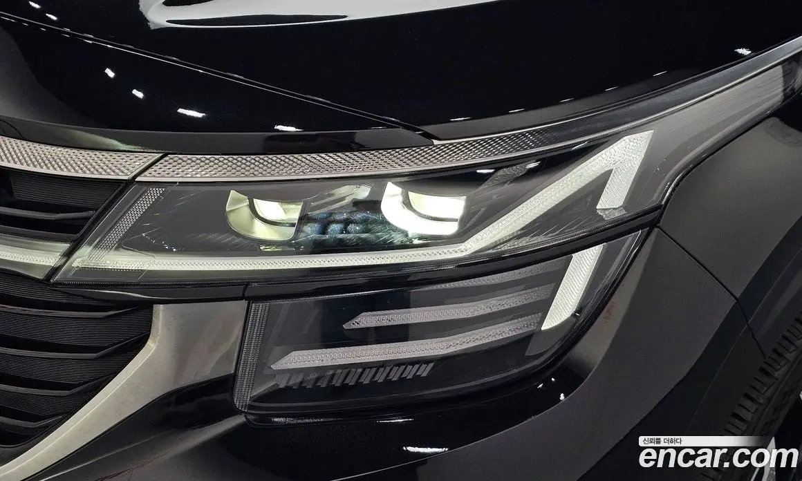 Kia Seltos 2025 1.6 автомат (гидро), фото 8 Kia Seltos 2025 1.6 автомат (гидро), фото 8