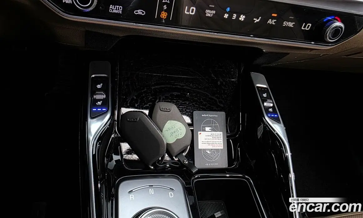 Kia Sorento 2024 1.6 автомат (гидро), фото 17 Kia Sorento 2024 1.6 автомат (гидро), фото 17