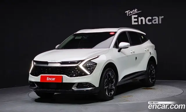 Kia Sportage 2023 1.6 автомат (гидро), миниатюра 1 Kia Sportage 2023 1.6 автомат (гидро), миниатюра 1