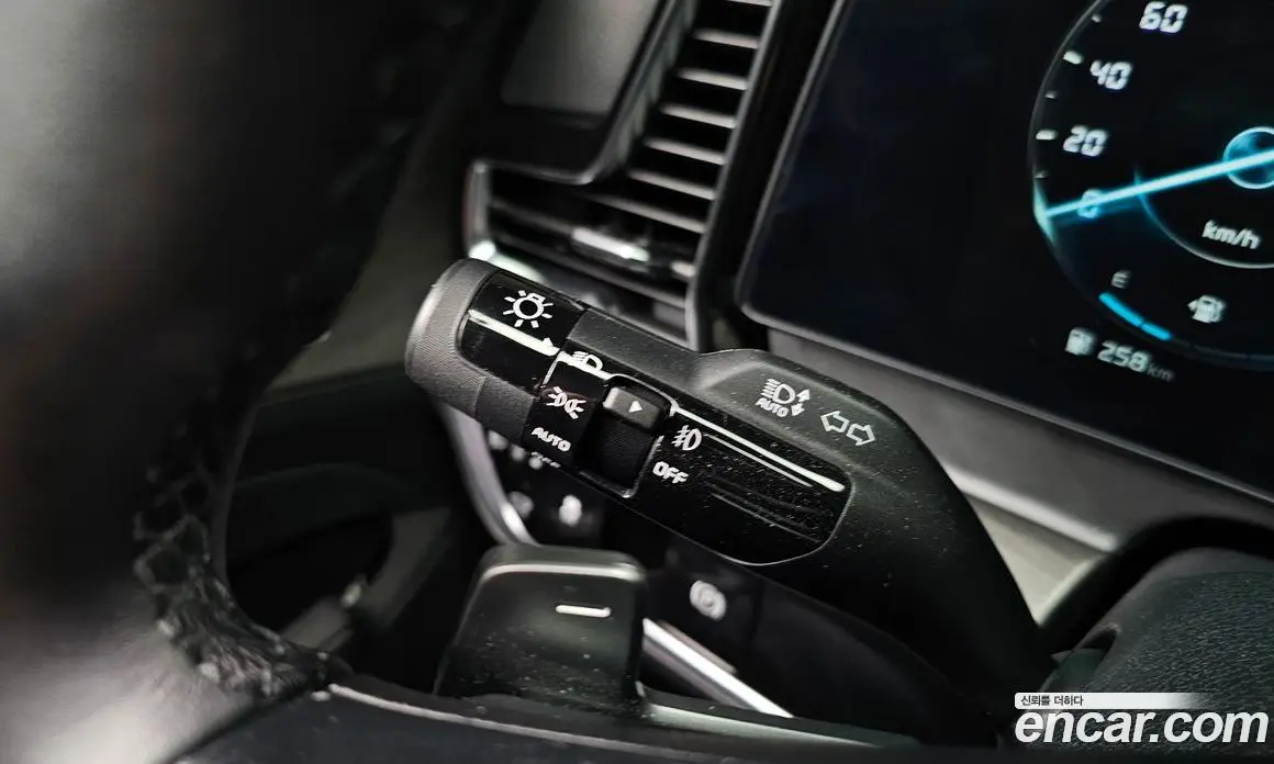 Kia Sportage 2023 1.6 автомат (гидро), фото 29 Kia Sportage 2023 1.6 автомат (гидро), фото 29