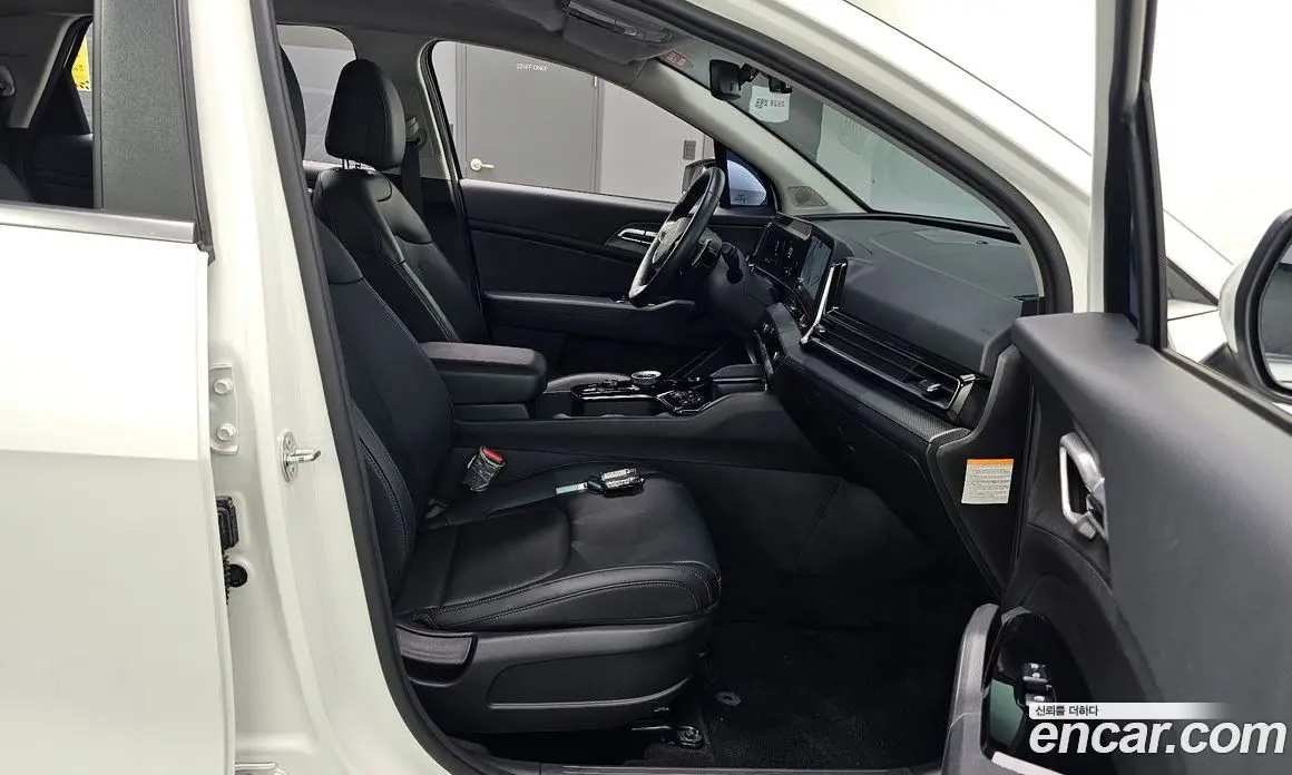 Kia Sportage 2023 1.6 автомат (гидро), фото 12 Kia Sportage 2023 1.6 автомат (гидро), фото 12