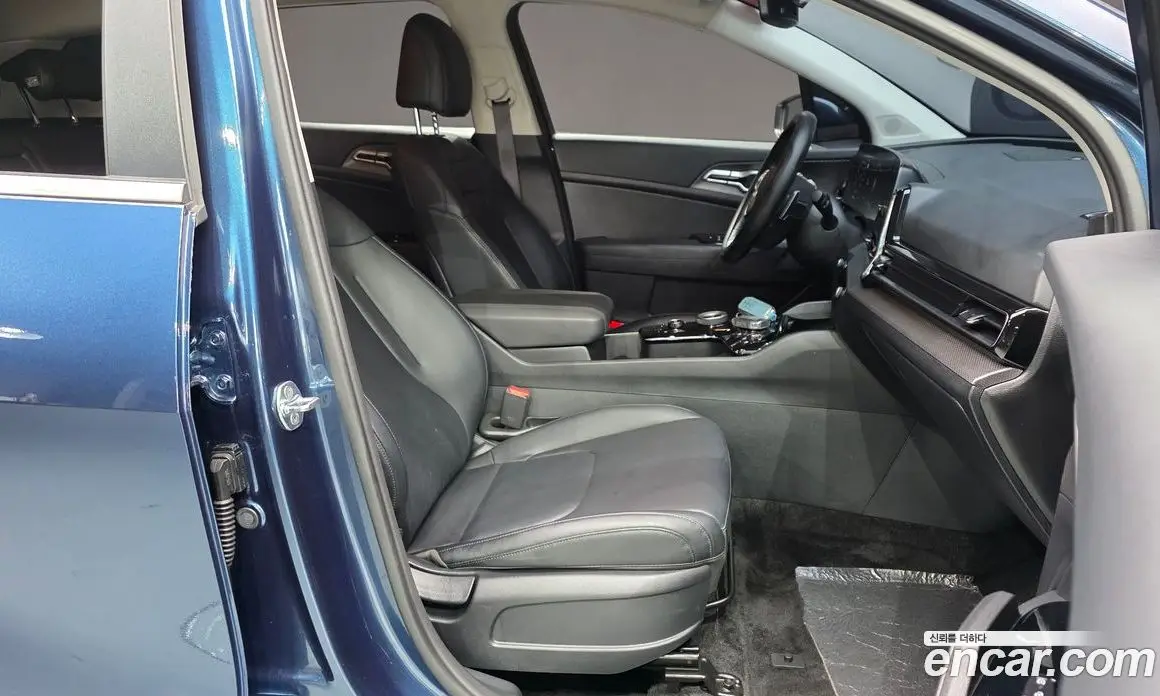 Kia Sportage 2024 2.0 автомат (гидро), фото 16 Kia Sportage 2024 2.0 автомат (гидро), фото 16