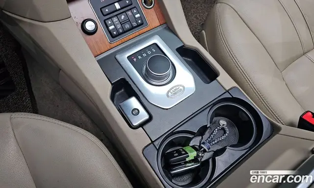 Land Rover Discovery 2016 3.0 автомат (гидро), миниатюра 12