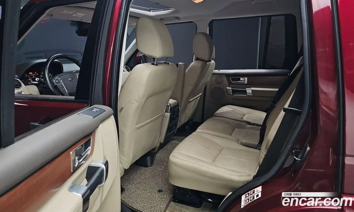 Land Rover Discovery 2016 3.0 автомат (гидро), фото 18 Land Rover Discovery 2016 3.0 автомат (гидро), фото 18