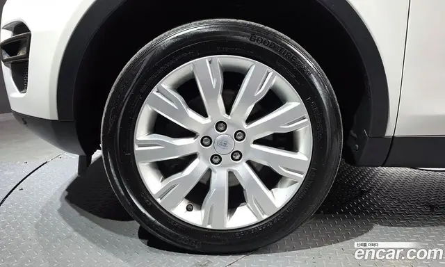 Land Rover Discovery Sport 2015 2.2 автомат (гидро), миниатюра 5