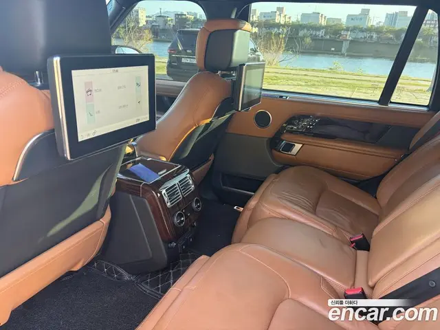 Land Rover Range Rover 2018 4.4 автомат (гидро), миниатюра 10 Land Rover Range Rover 2018 4.4 автомат (гидро), миниатюра 10