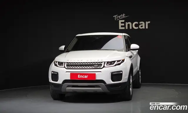 Land Rover Range Rover Evoque 2017 2.0 автомат (гидро), миниатюра 3 Land Rover Range Rover Evoque 2017 2.0 автомат (гидро), миниатюра 3