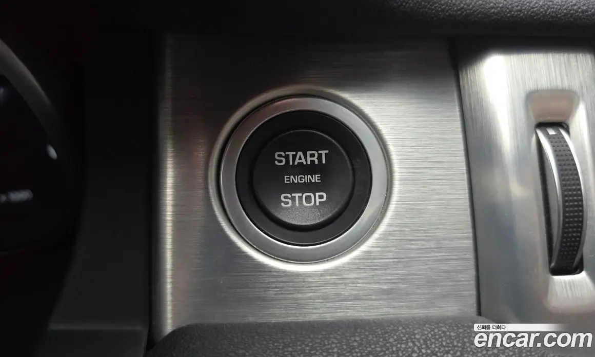 Land Rover Range Rover Evoque 2017 2.0 автомат (гидро), фото 30 Land Rover Range Rover Evoque 2017 2.0 автомат (гидро), фото 30