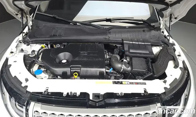 Land Rover Range Rover Evoque 2017 2.0 автомат (гидро), миниатюра 6 Land Rover Range Rover Evoque 2017 2.0 автомат (гидро), миниатюра 6