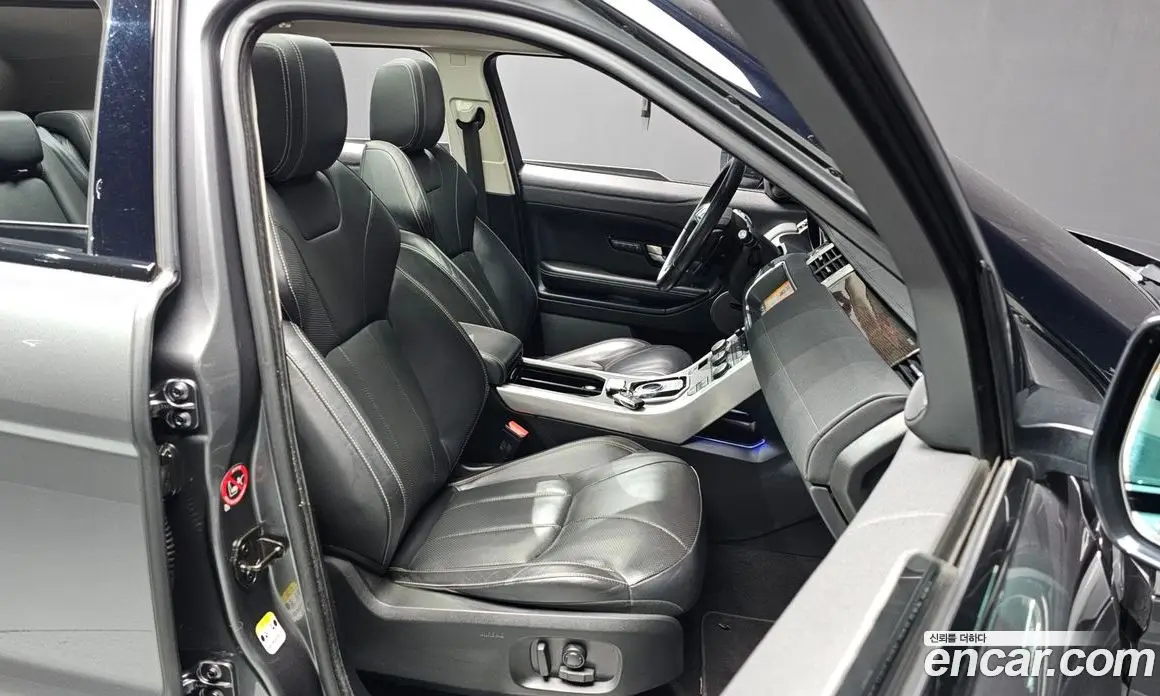 Land Rover Range Rover Evoque 2018 2.0 автомат (гидро), фото 11