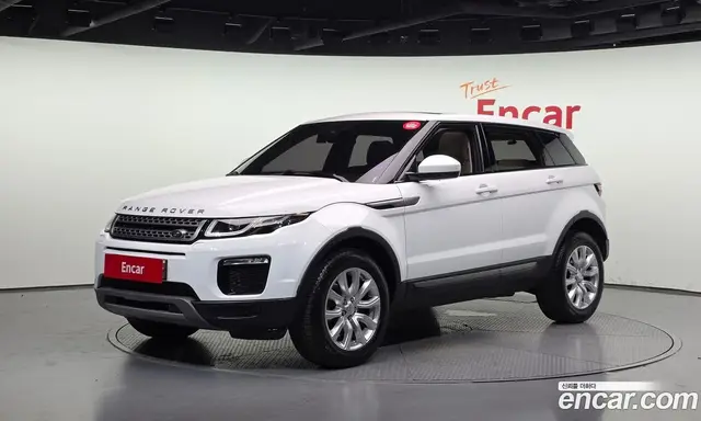 Land Rover Range Rover Evoque 2018 2.0 автомат (гидро), миниатюра 1 Land Rover Range Rover Evoque 2018 2.0 автомат (гидро), миниатюра 1