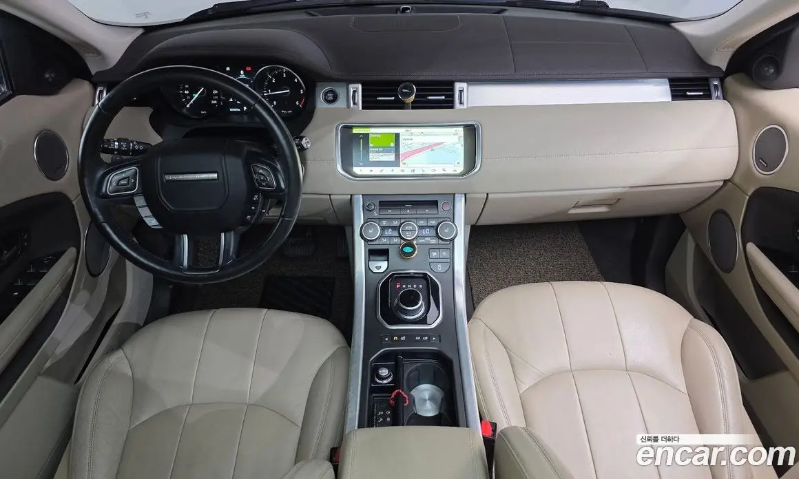 Land Rover Range Rover Evoque 2018 2.0 автомат (гидро), фото 7 Land Rover Range Rover Evoque 2018 2.0 автомат (гидро), фото 7