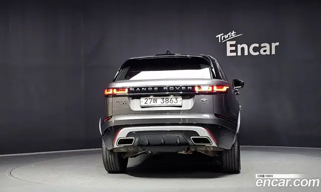 Land Rover Range Rover Velar 2018 3.0 автомат (гидро), миниатюра 4 Land Rover Range Rover Velar 2018 3.0 автомат (гидро), миниатюра 4
