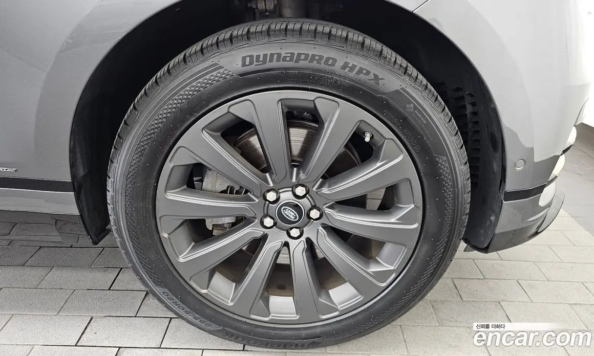 Land Rover Range Rover Velar 2018 3.0 автомат (гидро), фото 7 Land Rover Range Rover Velar 2018 3.0 автомат (гидро), фото 7