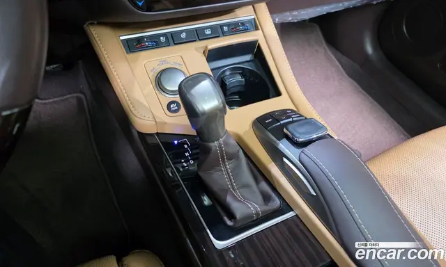 Lexus ES 2017 2.5 автомат (гидро), миниатюра 12