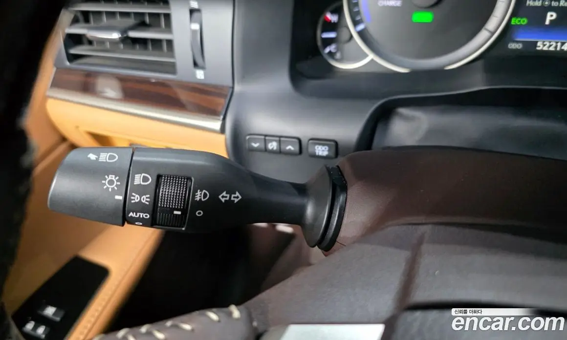 Lexus ES 2017 2.5 автомат (гидро), фото 36 Lexus ES 2017 2.5 автомат (гидро), фото 36