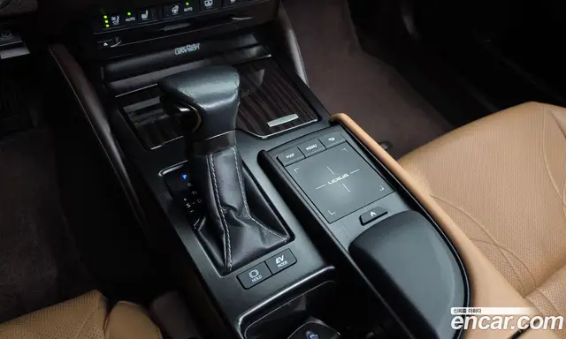 Lexus ES 2021 2.5 автомат (гидро), миниатюра 12