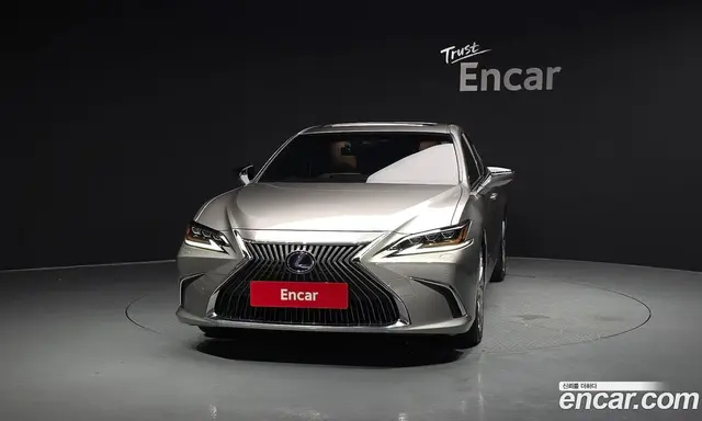 Lexus ES 2021 2.5 автомат (гидро), миниатюра 3 Lexus ES 2021 2.5 автомат (гидро), миниатюра 3