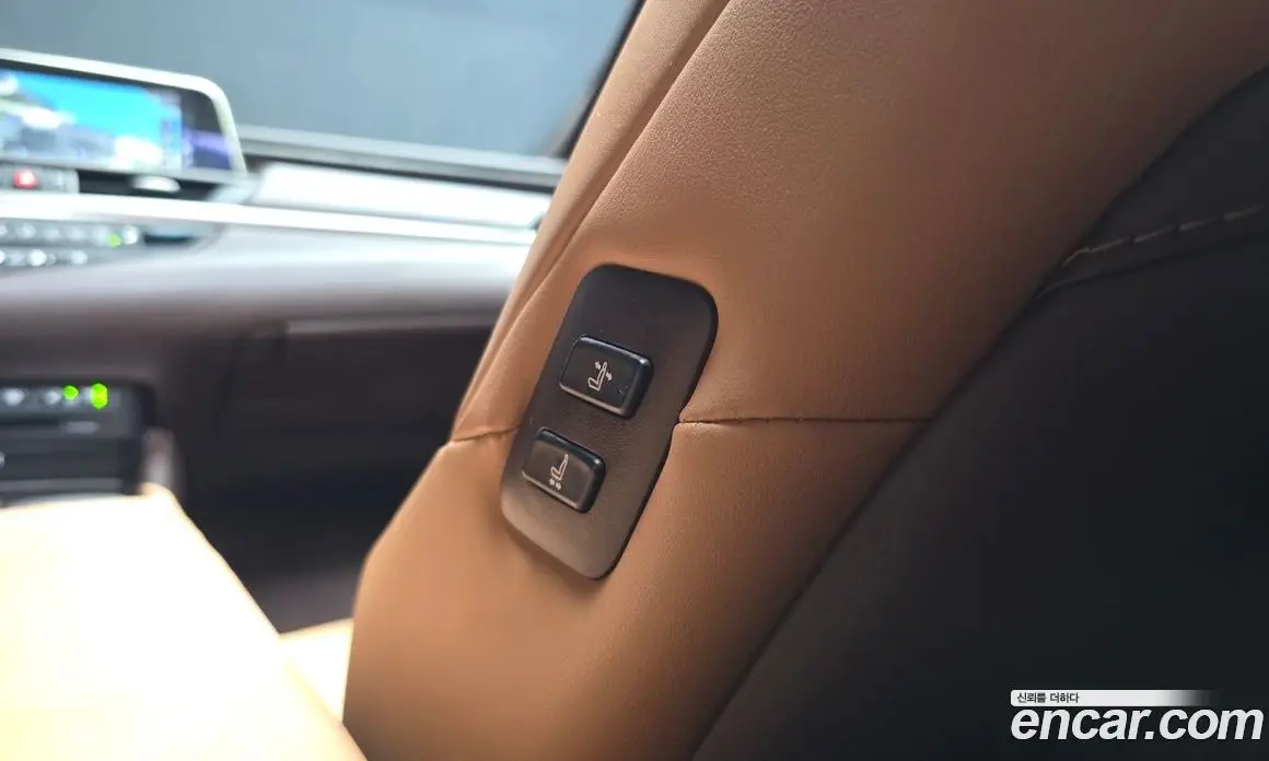 Lexus ES 2021 2.5 автомат (гидро), фото 35 Lexus ES 2021 2.5 автомат (гидро), фото 35