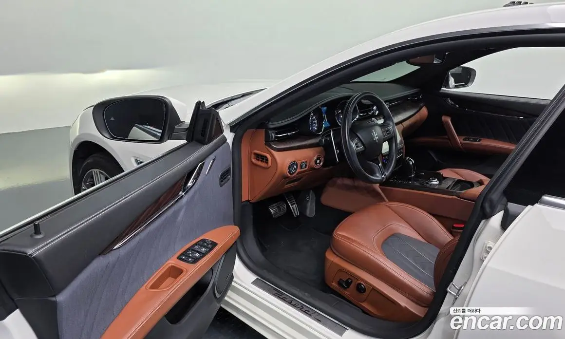Maserati Quattroporte 2018 3.0 автомат (гидро), фото 13 Maserati Quattroporte 2018 3.0 автомат (гидро), фото 13