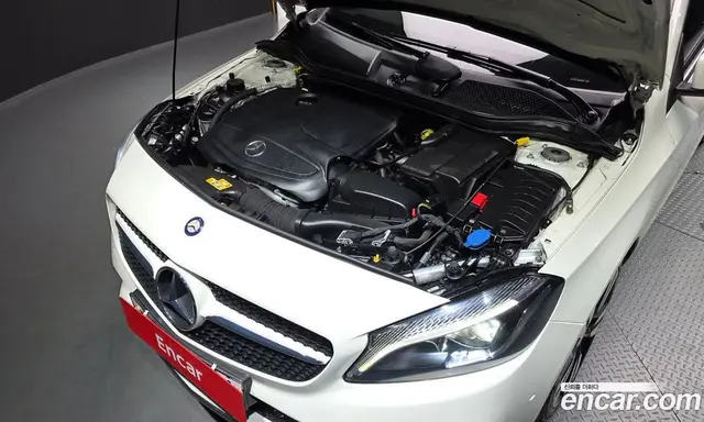 Mercedes-Benz A-Class 2017 1.6 автомат (гидро), миниатюра 6 Mercedes-Benz A-Class 2017 1.6 автомат (гидро), миниатюра 6