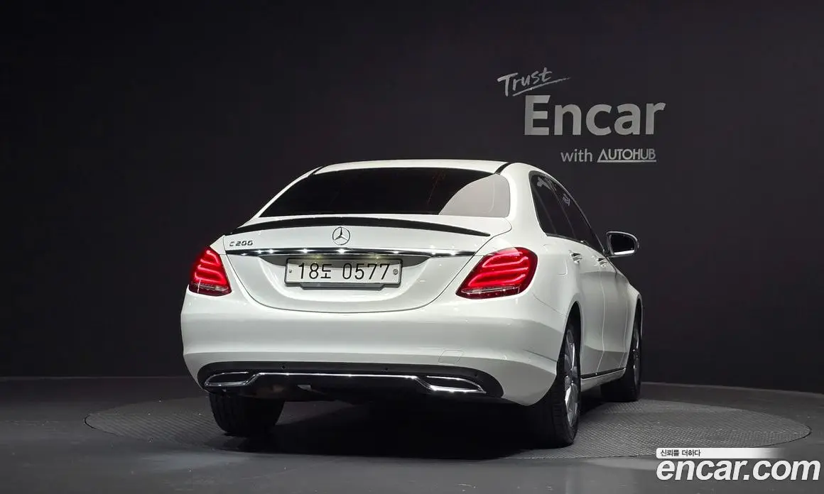 Mercedes-Benz C-Class 2016 2.0 автомат (гидро), фото 4 Mercedes-Benz C-Class 2016 2.0 автомат (гидро), фото 4