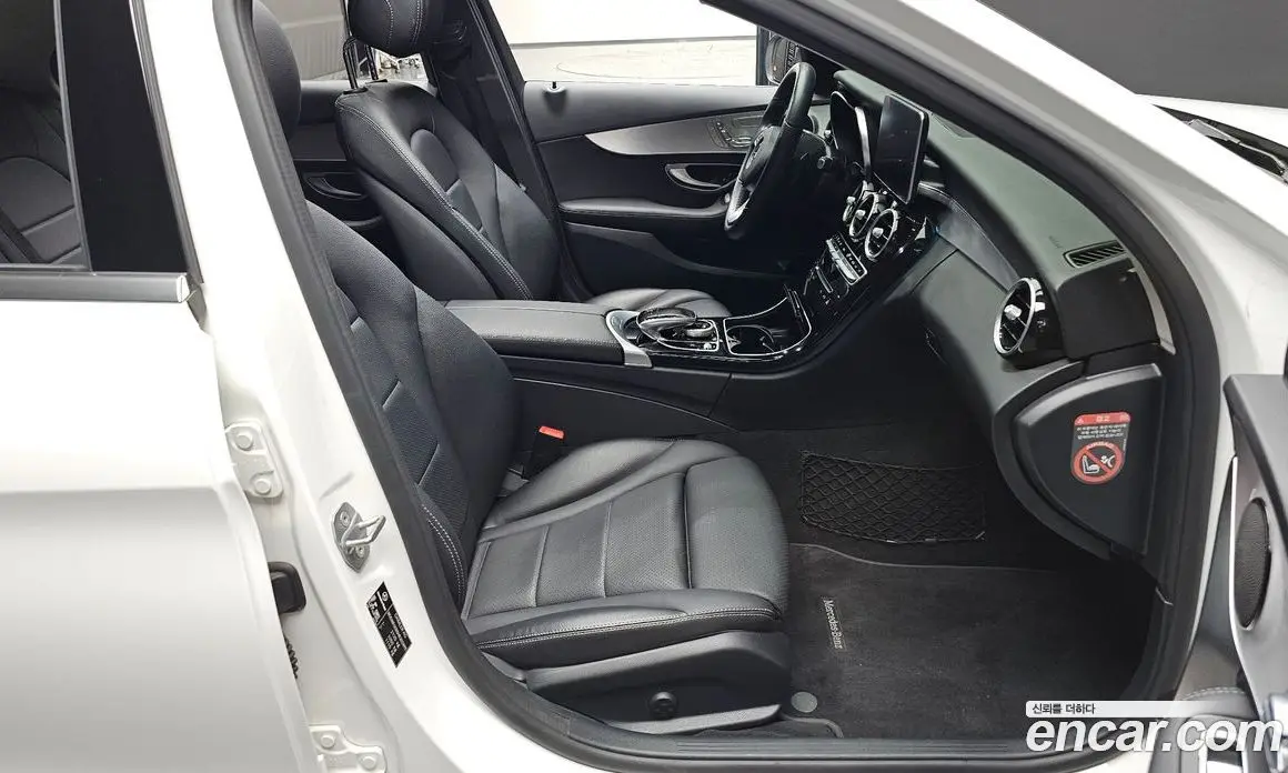 Mercedes-Benz C-Class 2017 2.1 автомат (гидро), фото 13 Mercedes-Benz C-Class 2017 2.1 автомат (гидро), фото 13