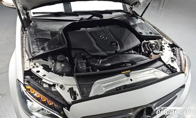 Mercedes-Benz C-Class 2017 2.1 автомат (гидро), миниатюра 6 Mercedes-Benz C-Class 2017 2.1 автомат (гидро), миниатюра 6