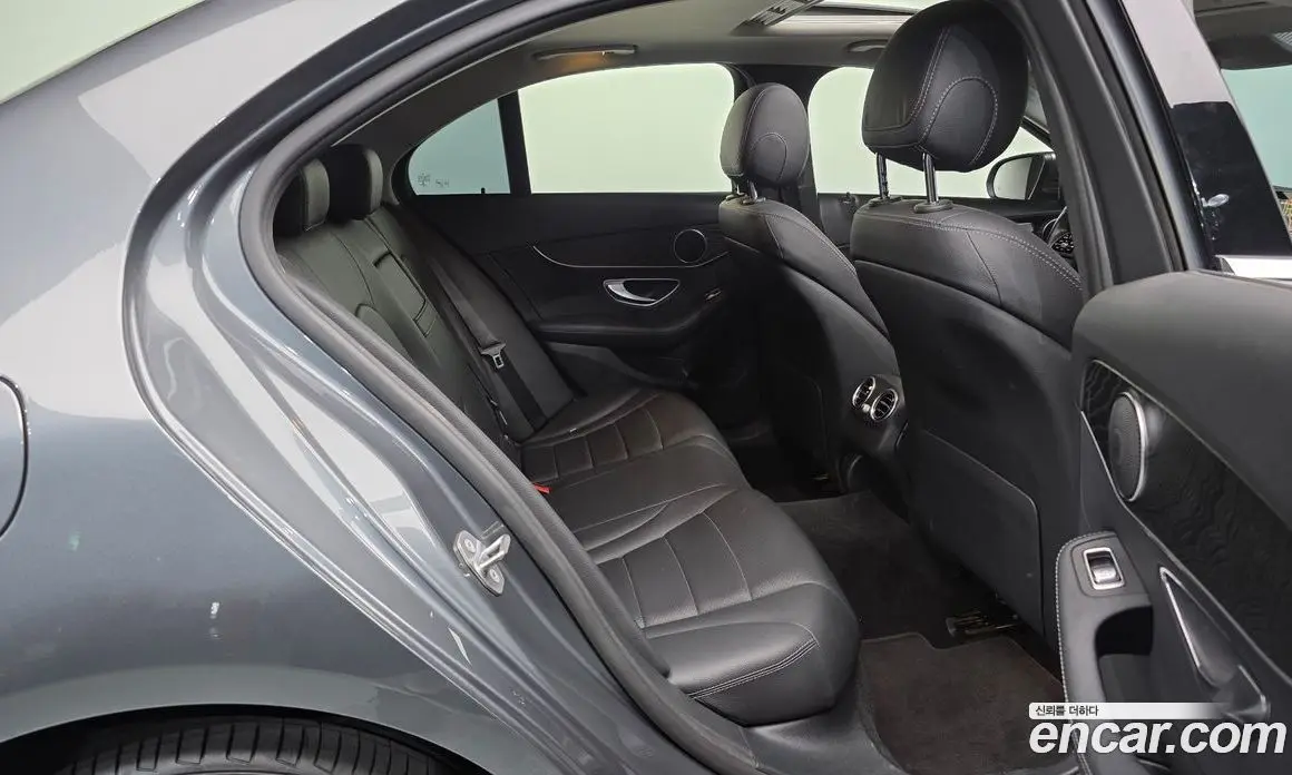 Mercedes-Benz C-Class 2019 1.9 автомат (гидро), фото 17