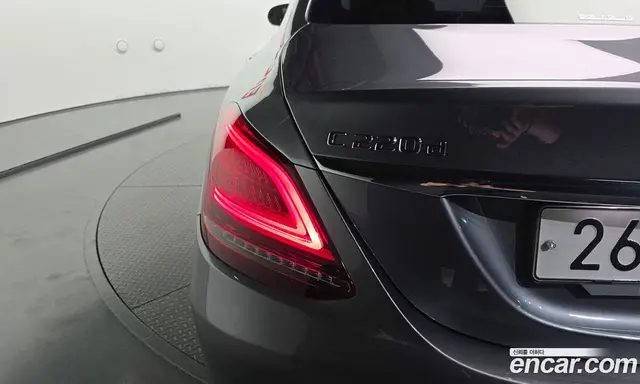 Mercedes-Benz C-Class 2019 1.9 автомат (гидро), миниатюра 9