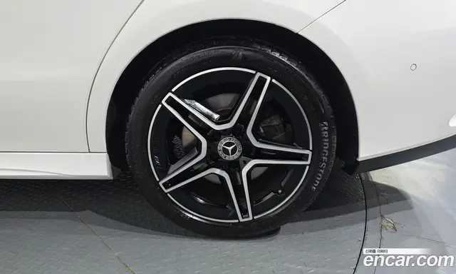 Mercedes-Benz CLA-Class 2021 2.0 автомат (гидро), миниатюра 7 Mercedes-Benz CLA-Class 2021 2.0 автомат (гидро), миниатюра 7