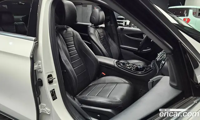 Mercedes-Benz E-Class 2016 1.9 автомат (гидро), миниатюра 12