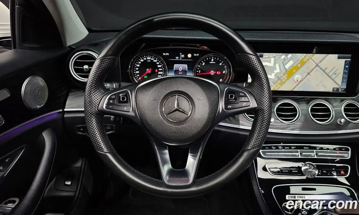 Mercedes-Benz E-Class 2016 1.9 автомат (гидро), фото 18 Mercedes-Benz E-Class 2016 1.9 автомат (гидро), фото 18
