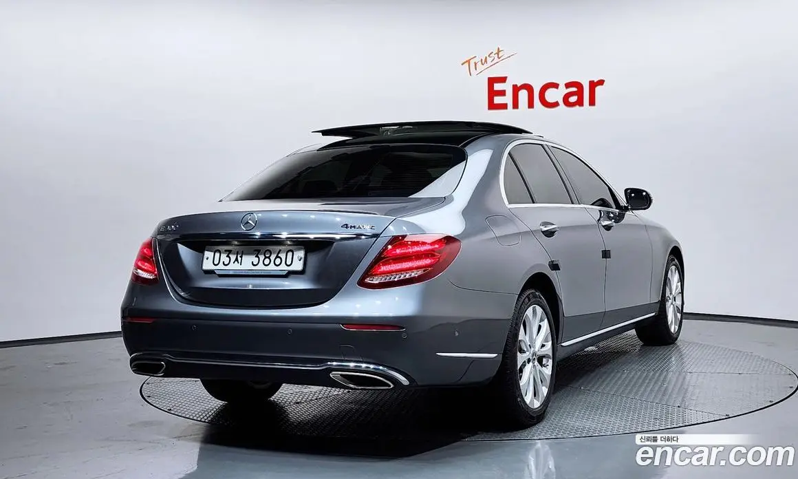 Mercedes-Benz E-Class 2019 2.0 автомат (гидро), фото 2 Mercedes-Benz E-Class 2019 2.0 автомат (гидро), фото 2