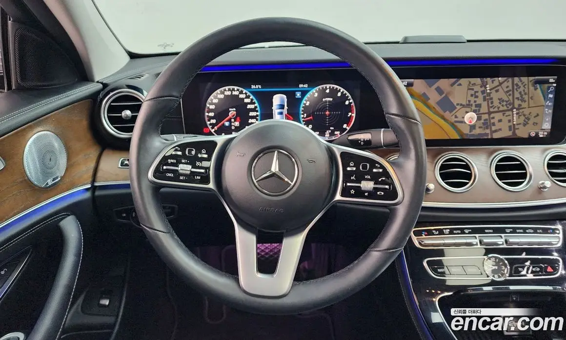 Mercedes-Benz E-Class 2019 2.0 автомат (гидро), фото 19 Mercedes-Benz E-Class 2019 2.0 автомат (гидро), фото 19
