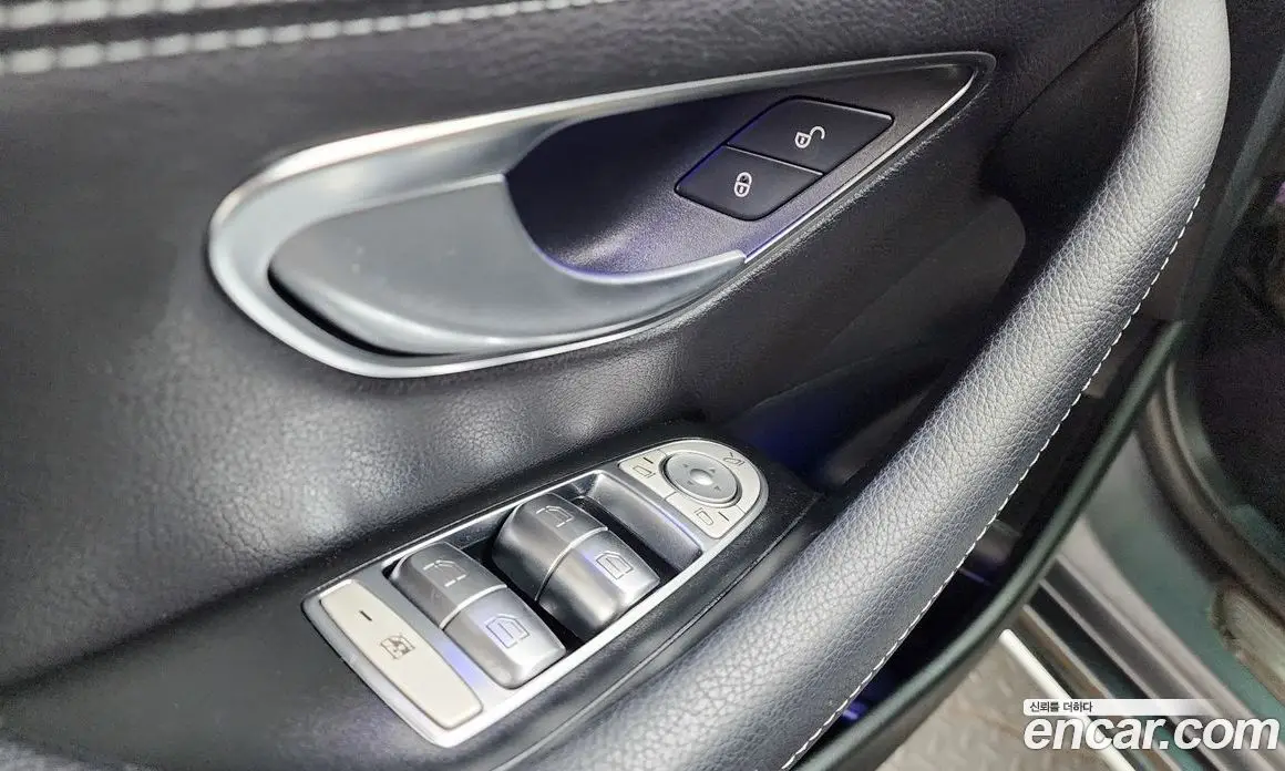 Mercedes-Benz E-Class 2019 2.0 автомат (гидро), фото 36 Mercedes-Benz E-Class 2019 2.0 автомат (гидро), фото 36