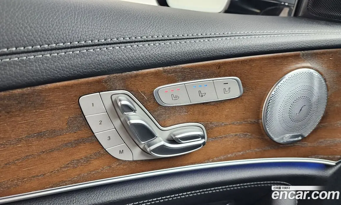 Mercedes-Benz E-Class 2019 2.0 автомат (гидро), фото 37 Mercedes-Benz E-Class 2019 2.0 автомат (гидро), фото 37