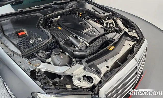 Mercedes-Benz E-Class 2019 2.0 автомат (гидро), миниатюра 6 Mercedes-Benz E-Class 2019 2.0 автомат (гидро), миниатюра 6