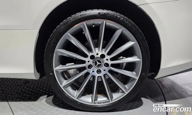 Mercedes-Benz E-Class 2019 1.9 автомат (гидро), миниатюра 7 Mercedes-Benz E-Class 2019 1.9 автомат (гидро), миниатюра 7