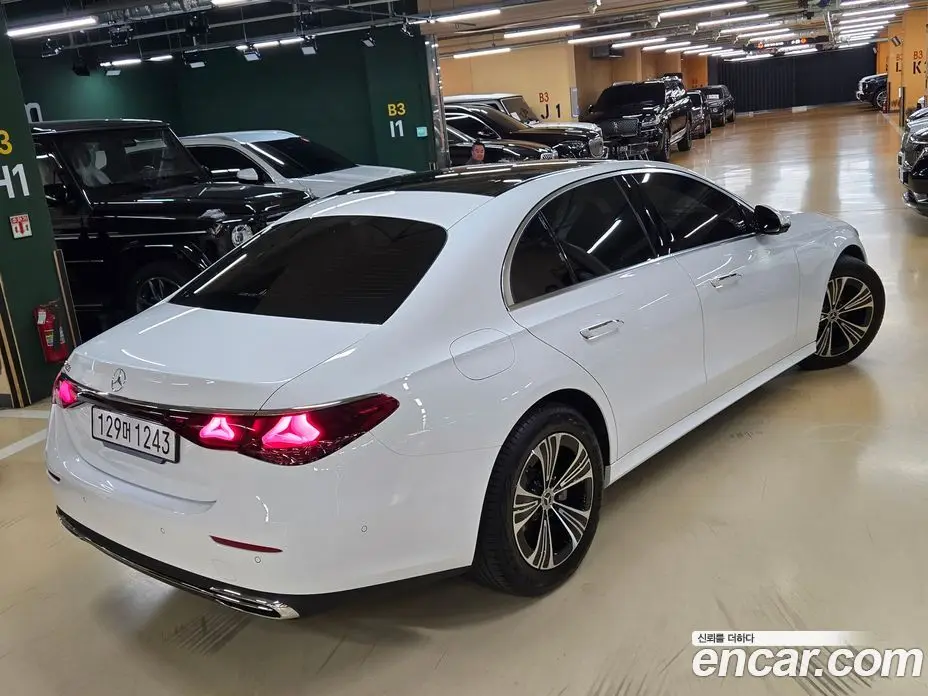 Mercedes-Benz E-Class 2025 2.0 автомат (гидро), фото 2 Mercedes-Benz E-Class 2025 2.0 автомат (гидро), фото 2