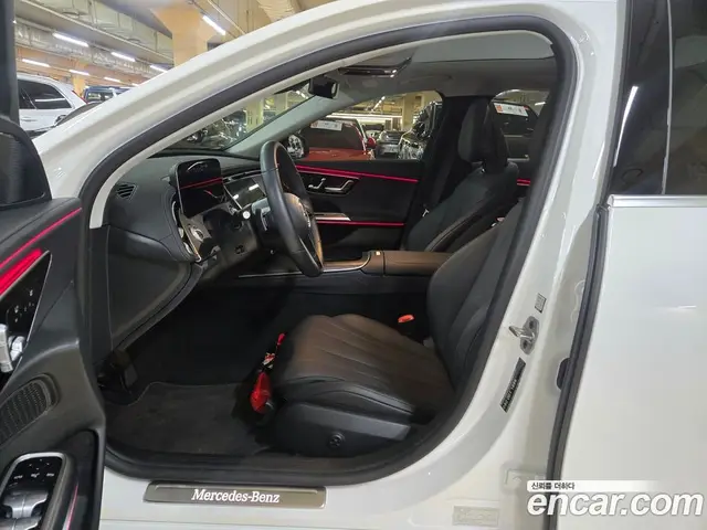 Mercedes-Benz E-Class 2025 2.0 автомат (гидро), миниатюра 10 Mercedes-Benz E-Class 2025 2.0 автомат (гидро), миниатюра 10